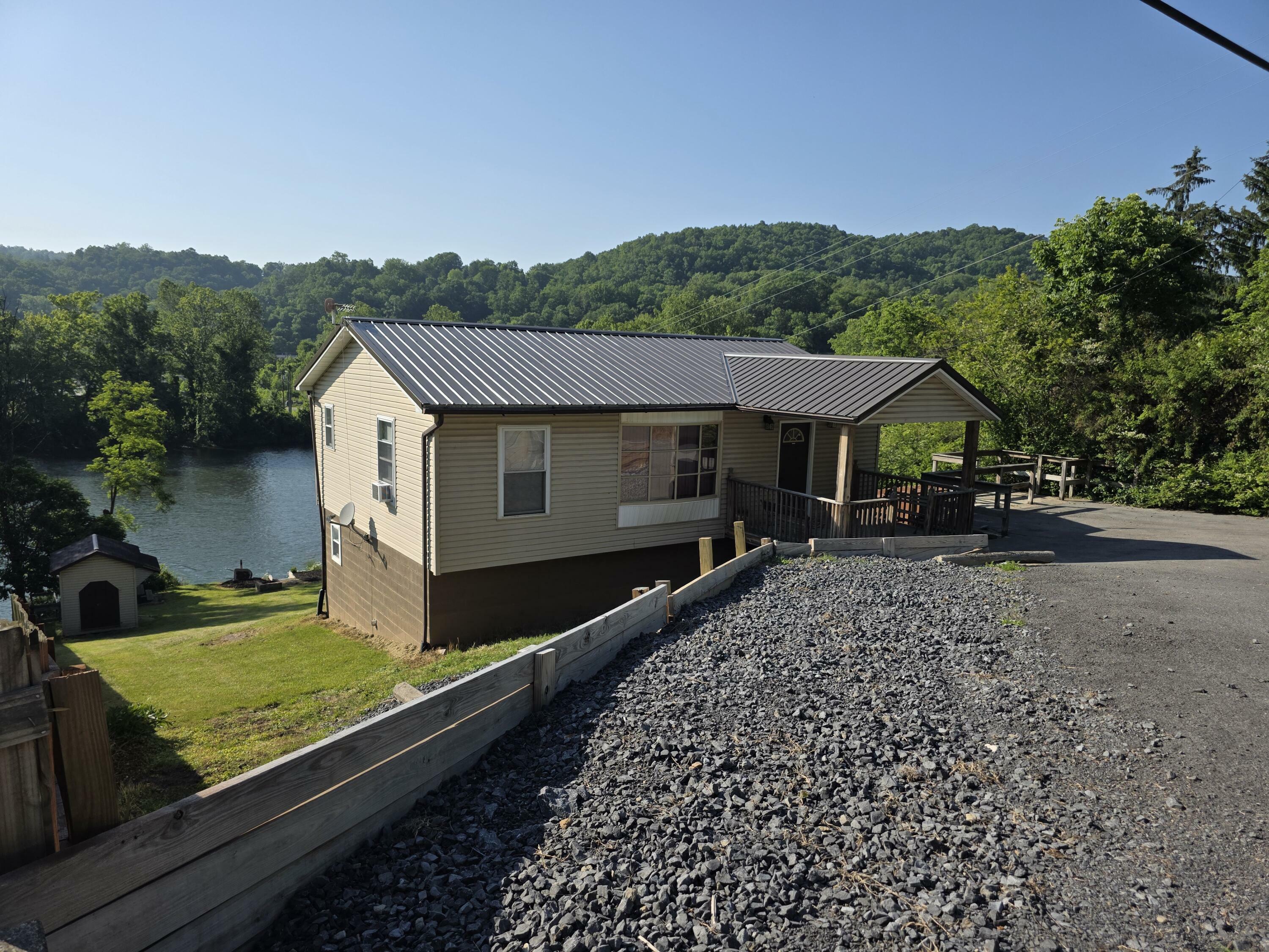 5890 S Seneca Trl  Ronceverte WV 24970 photo
