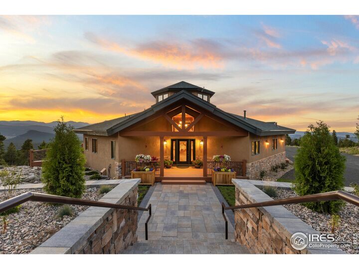 Property Photo:  200 Kimwood Rd  CO 80422 