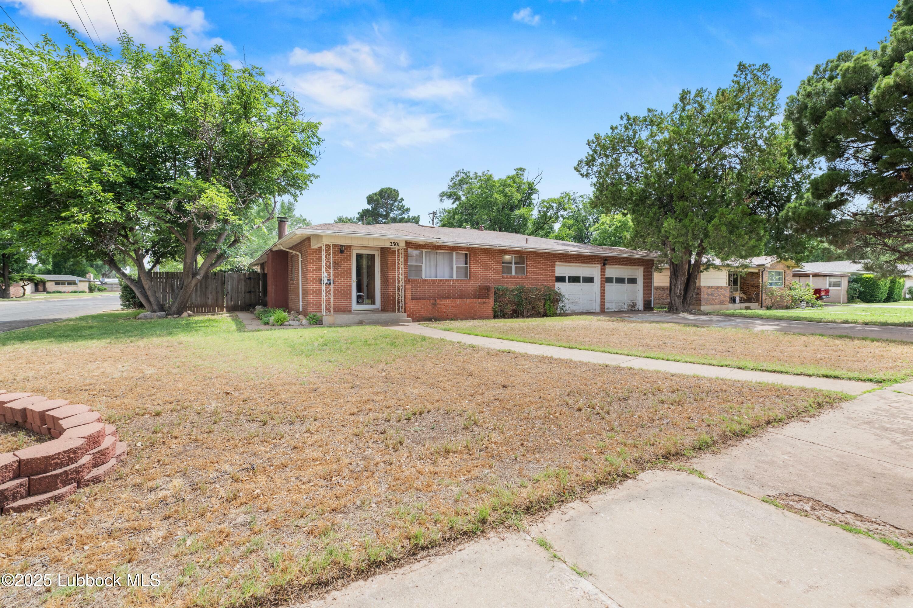 Property Photo: 3501 36th Street TX 79413
