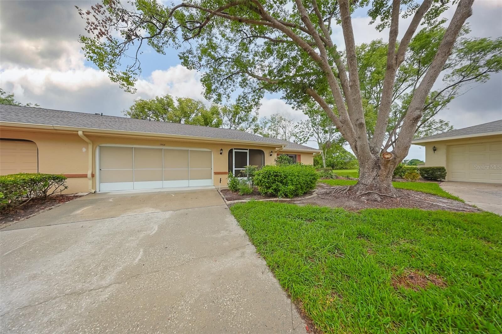 Property Photo: 1508 Ingram Drive 20 FL 33573