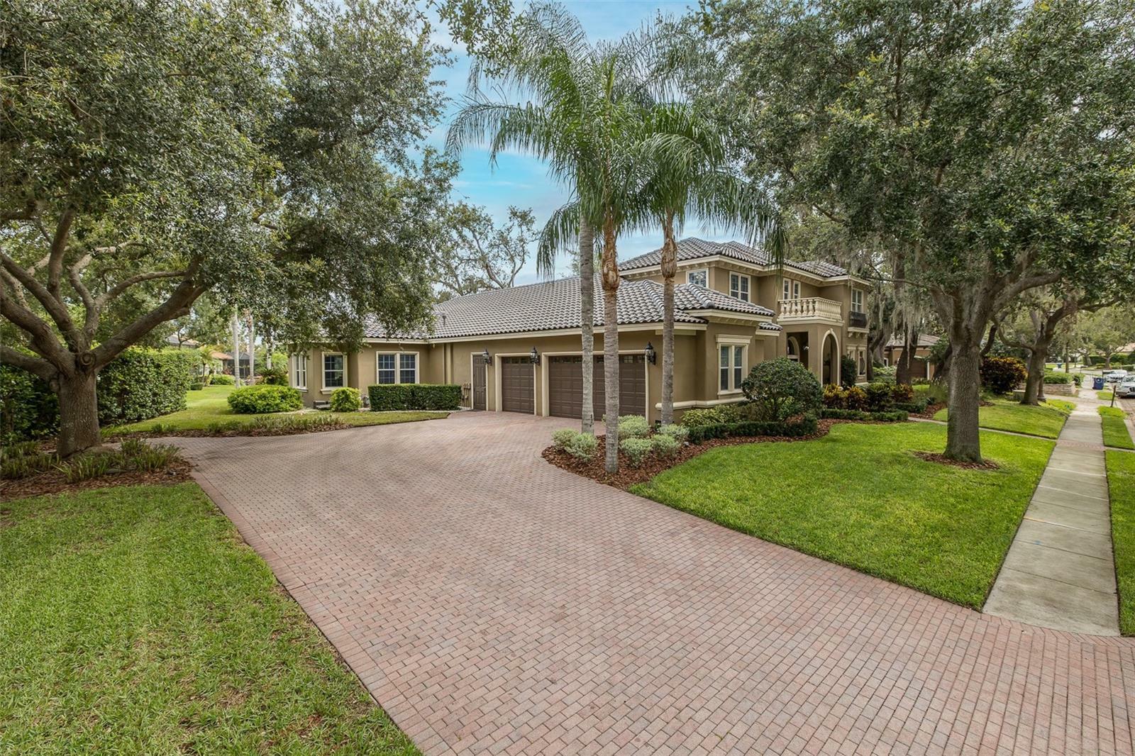 Property Photo: 10531 Pontofino Circle FL 34655