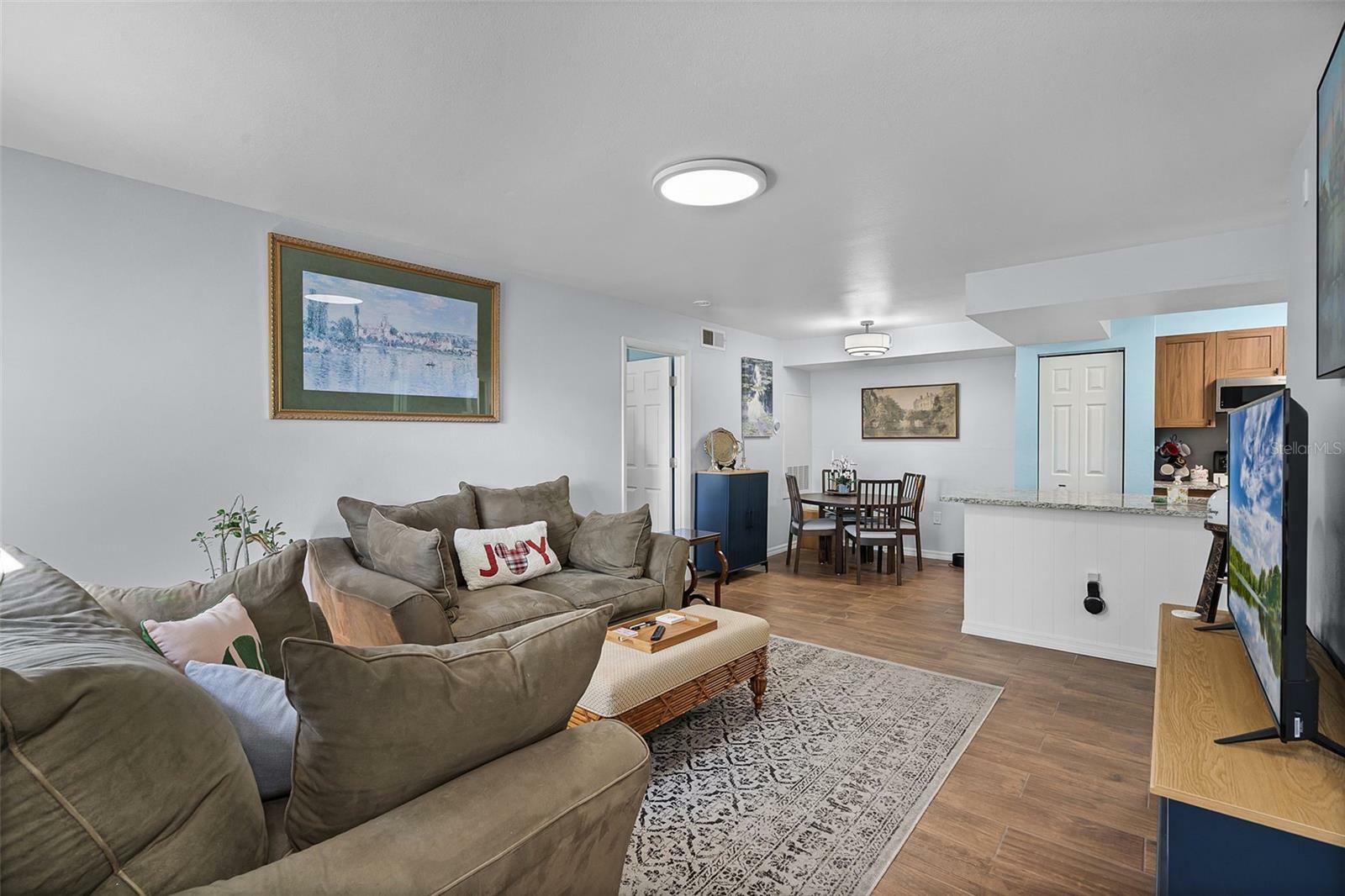 Property Photo:  3028 Parkway Boulevard 308  FL 34747 
