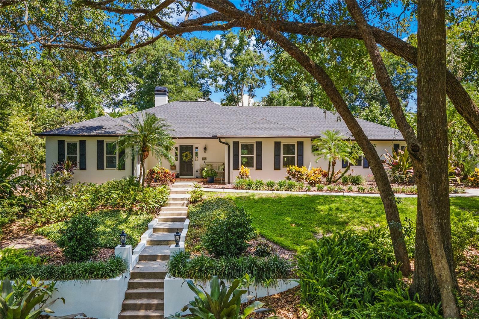 Property Photo:  2214 Dogwood Circle  FL 32757 