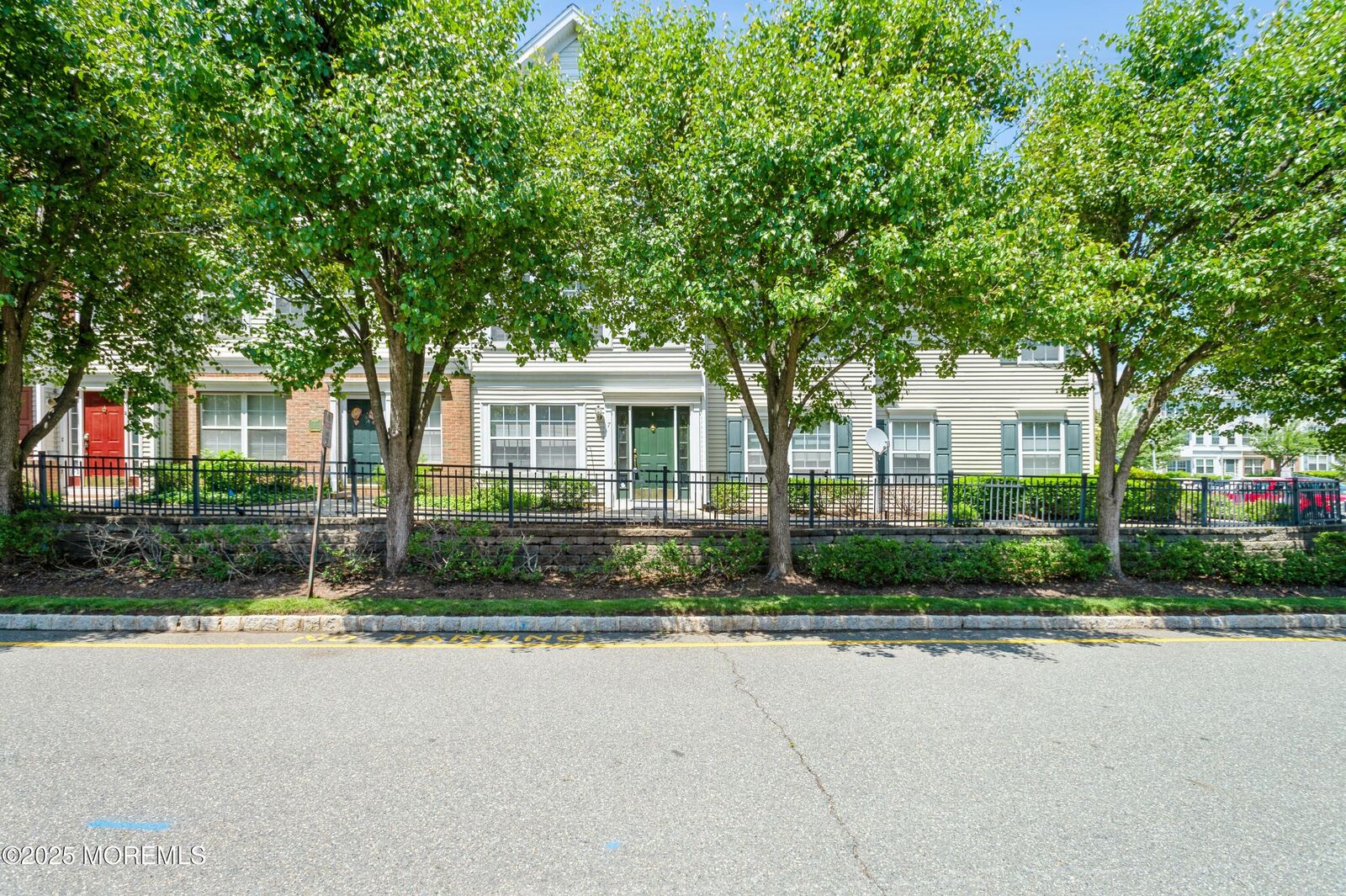 Property Photo:  7 Boehm Drive  NJ 08859 