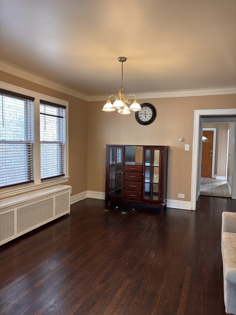 Property Photo: 5642 N Bernard Street 2 IL 60659