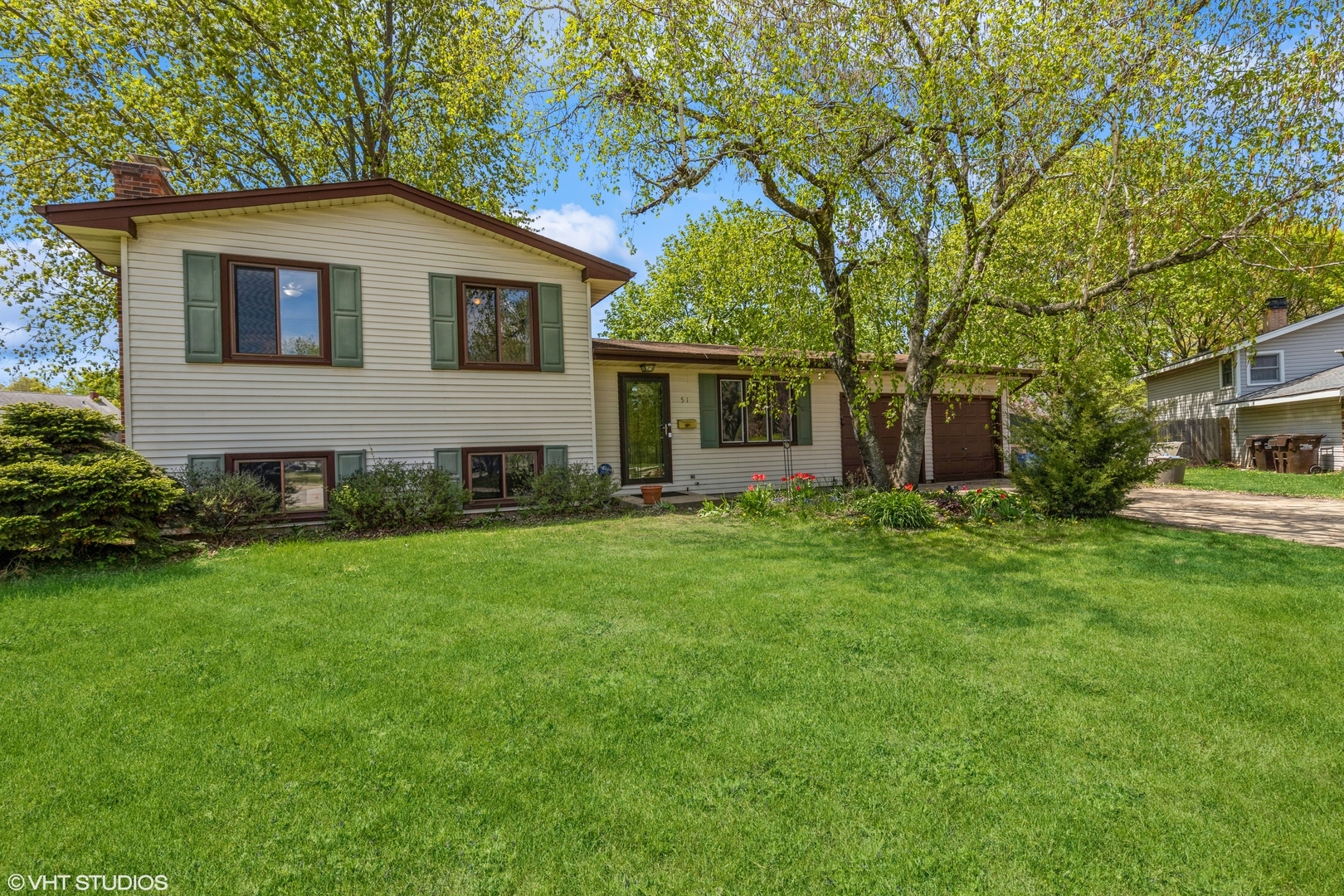 51 Berkshire Drive  Crystal Lake IL 60014 photo