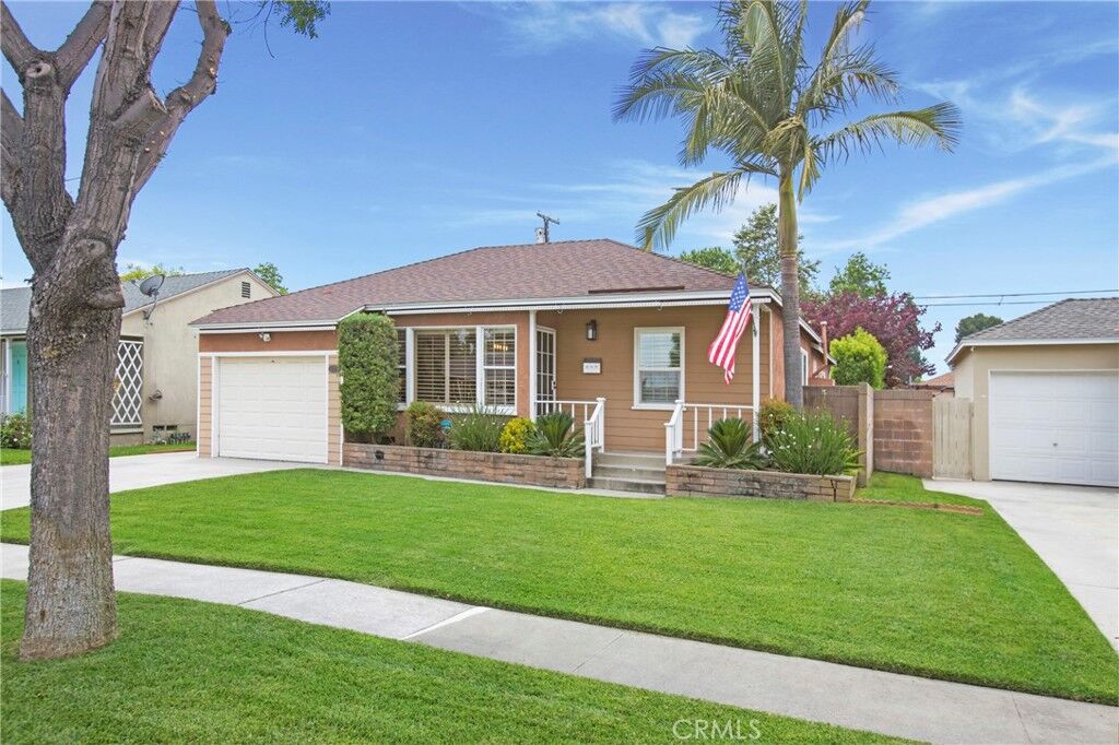 Property Photo:  5529 Hersholt Avenue  CA 90712 