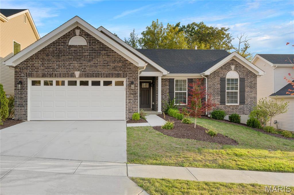 Property Photo: 7405 Shadow Point Drive MO 63129