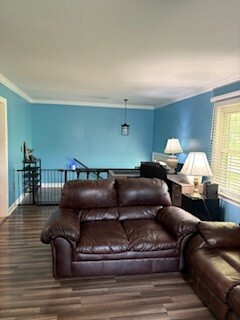 Property Photo: 1704 Deer Hollow Dr W TN 38464