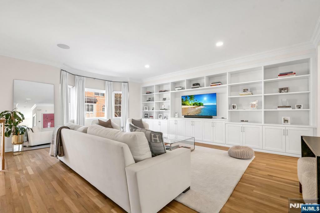 Property Photo: 106 Stonegate Trail NJ 07626