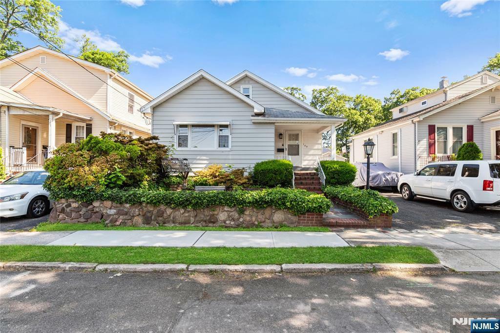 169 Harcourt Avenue  Bergenfield NJ 07621 photo