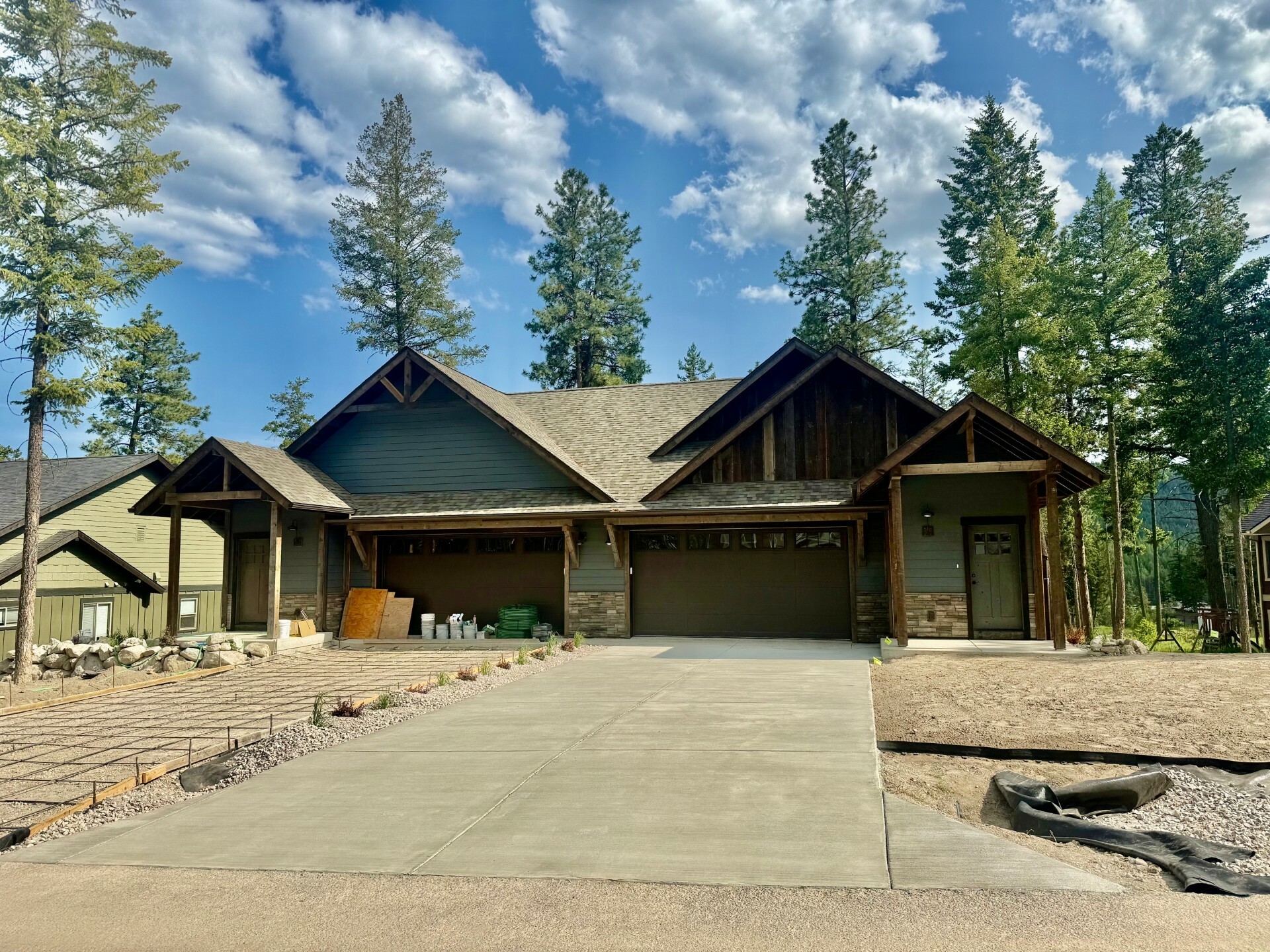 595 Grayling Road  Lakeside MT 59922 photo