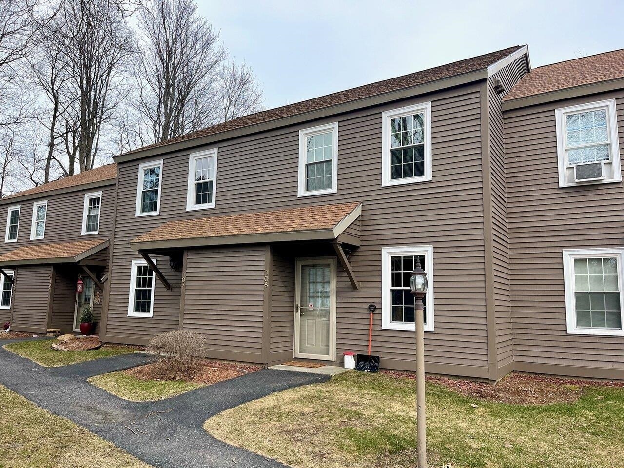 108 Hayes Avenue  South Burlington VT 05403 photo