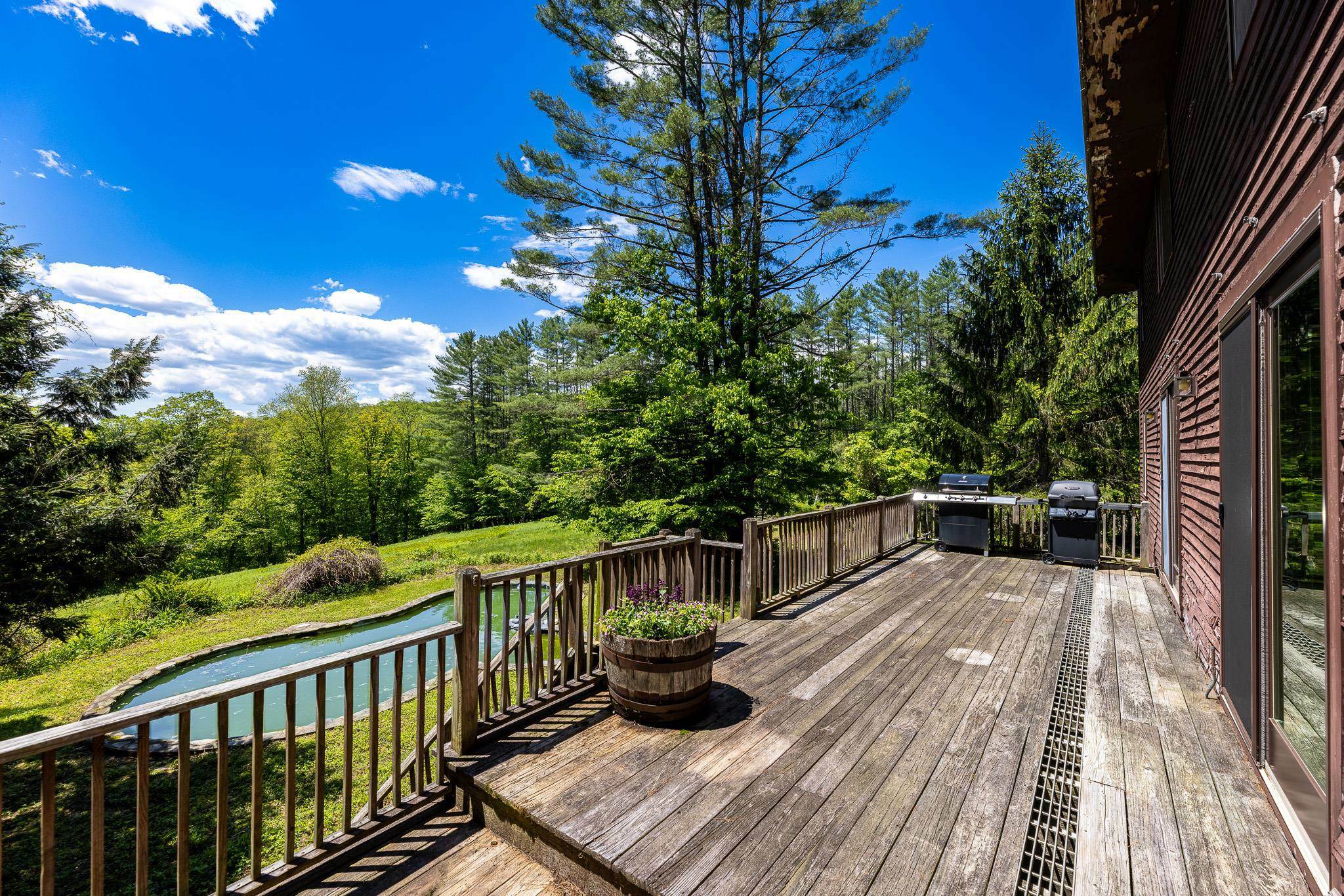 Property Photo: 168 Thorn Apple Lane VT 05001