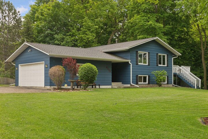 Property Photo:  6230 Lake Sarah Heights Drive  MN 55373 
