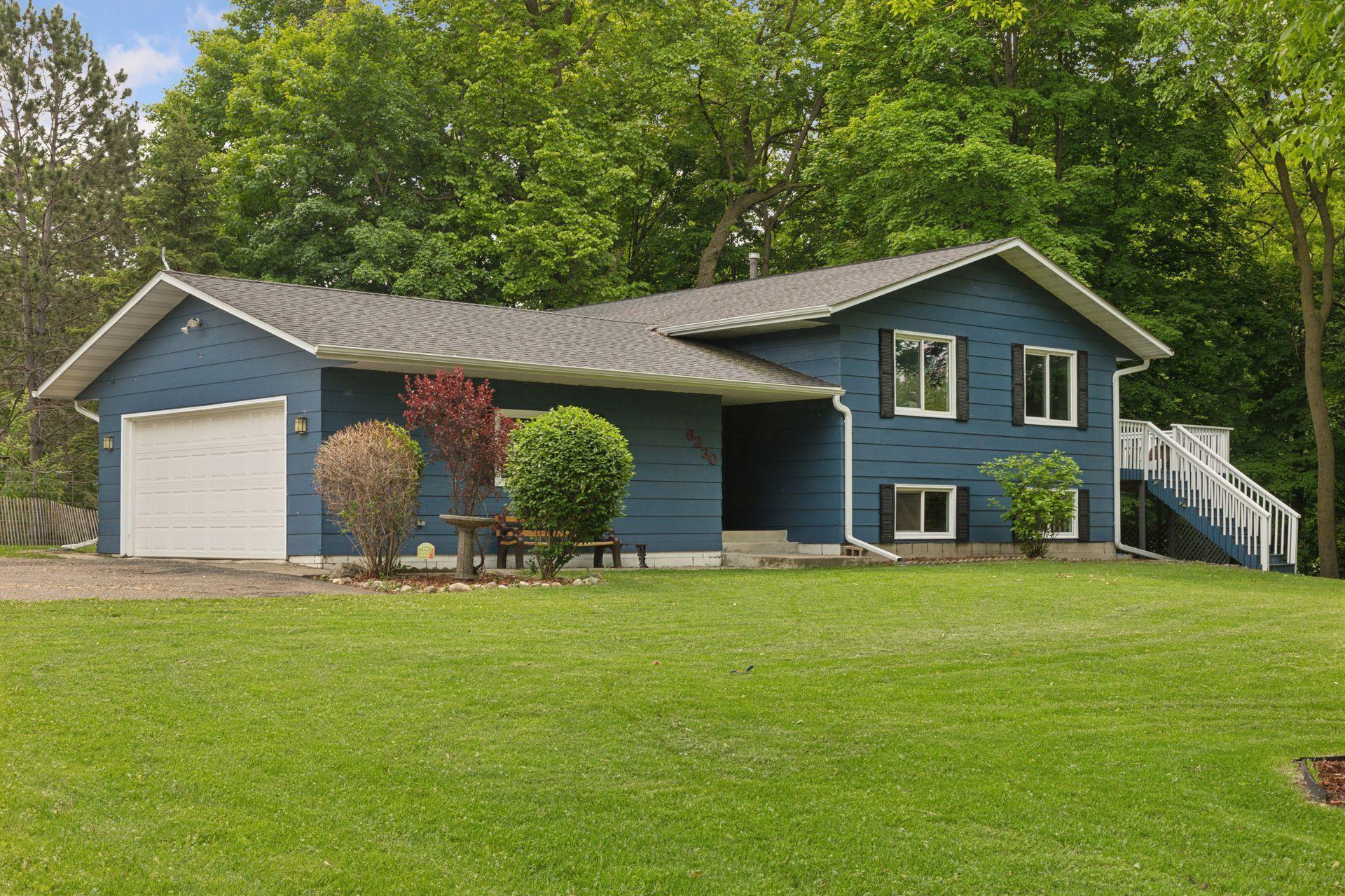 Property Photo: 6230 Lake Sarah Heights Drive MN 55373