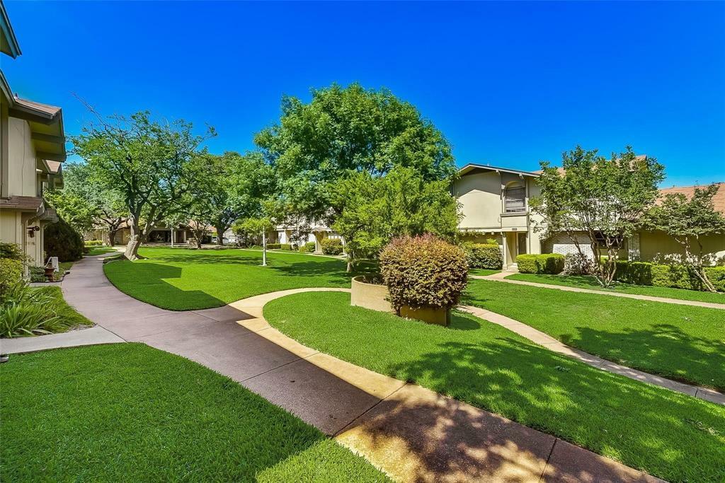 Property Photo: 1904 Wyndemere Lane TX 75042
