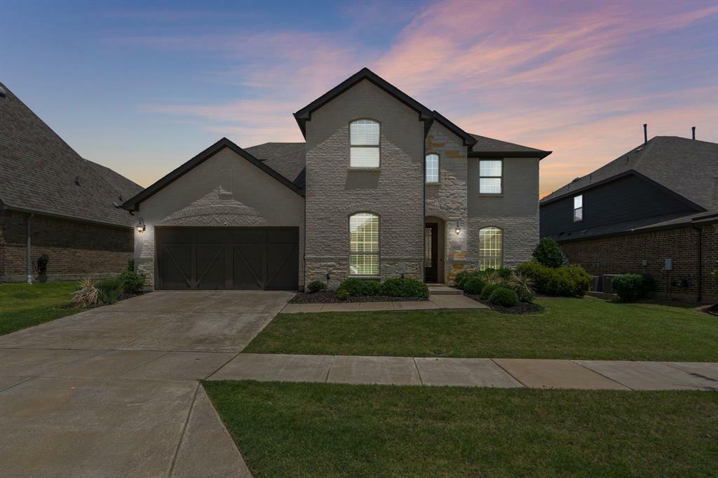 Property Photo: 7020 Cross Point Lane TX 76227