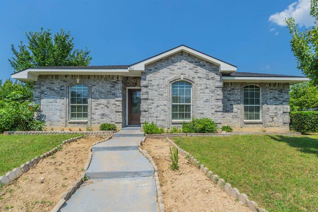 Property Photo: 3061 Kiestridge Drive TX 75233
