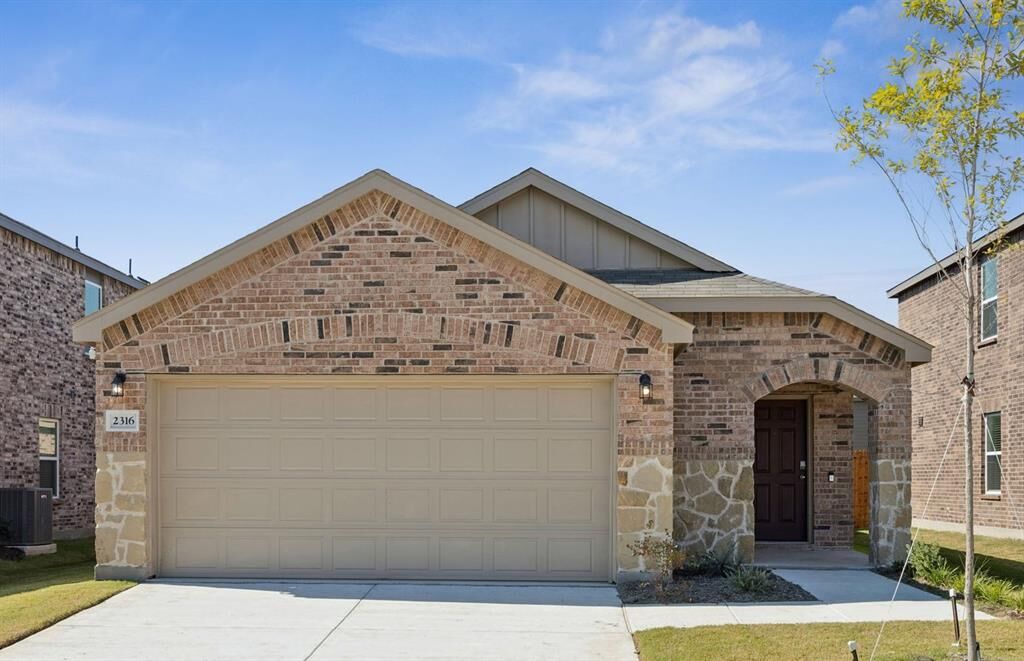 Property Photo:  2316 Bay Laurel Lane  TX 75126 