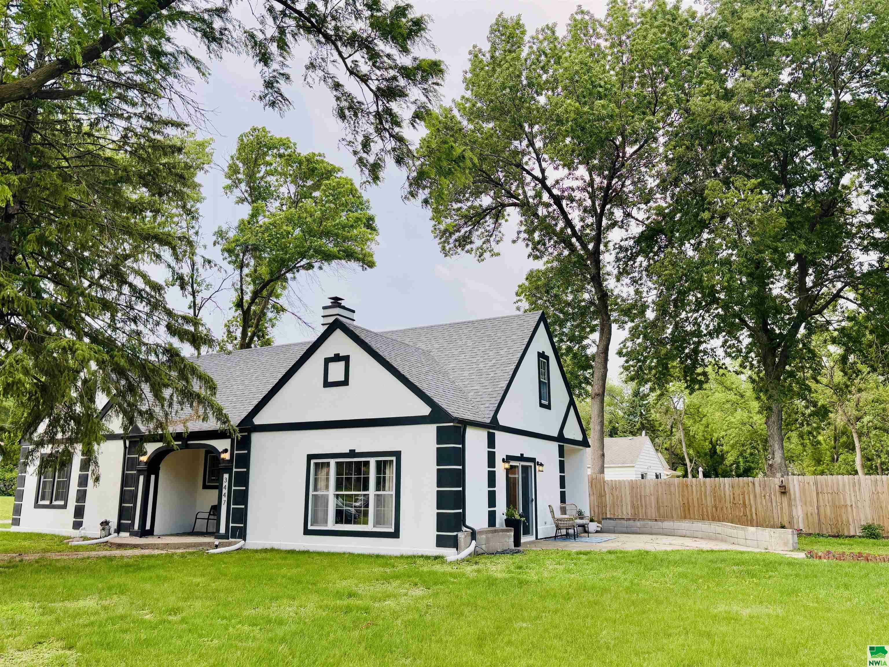 Property Photo: 3447 Concordia Dr. IA 51104
