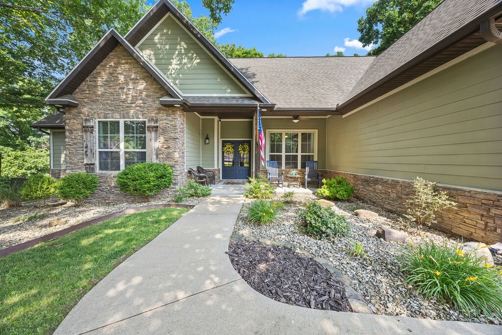 Property Photo:  26 Primrose Lane  AR 72714 