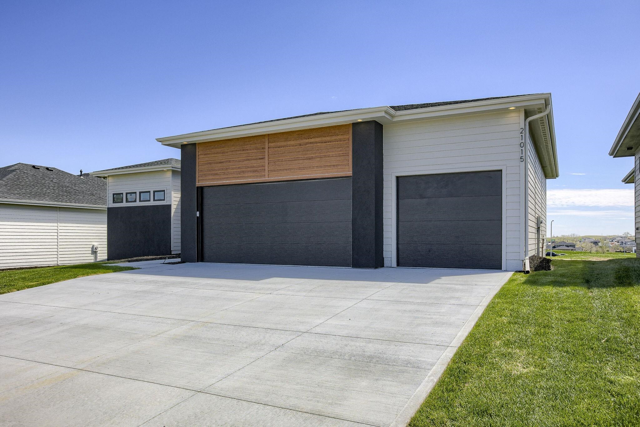 Property Photo: 21056 Joseph Street NE 68022