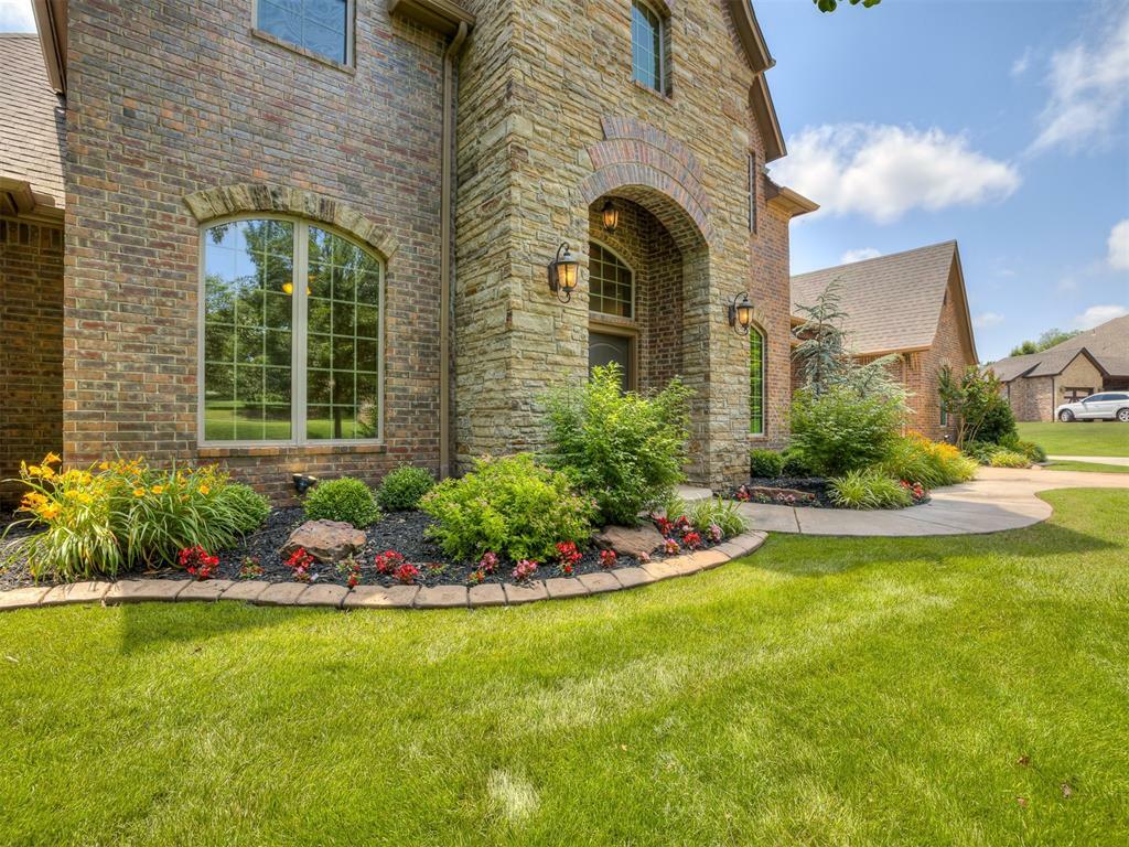 Property Photo: 5516 Chateau Lane OK 73034