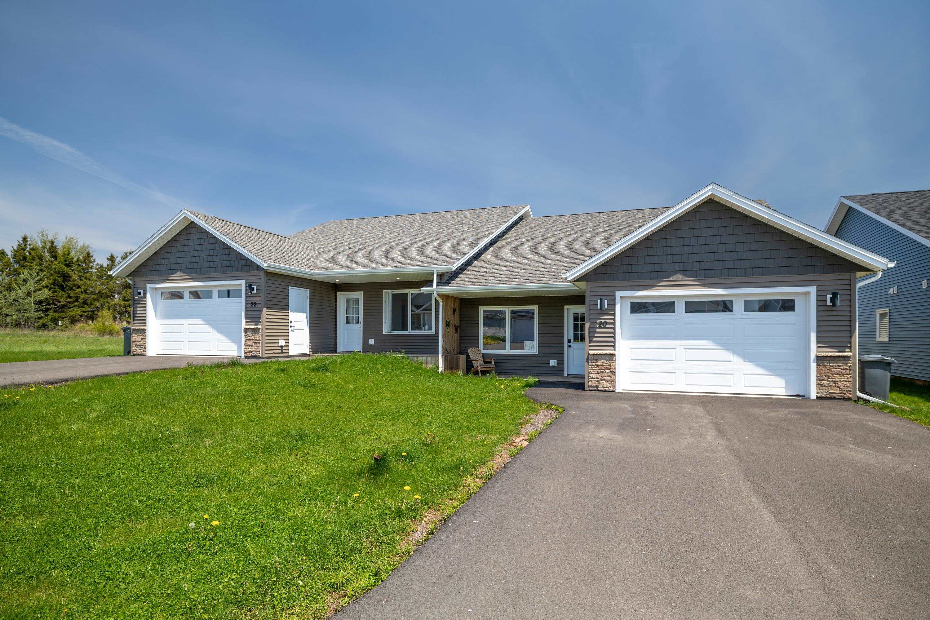 20-22 Beech Hill Avenue  Charlottetown PE C1C 0Y2 photo
