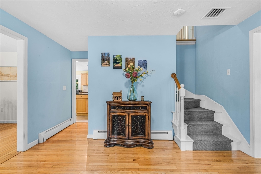 Property Photo: 31 Alexander Rd MA 01748
