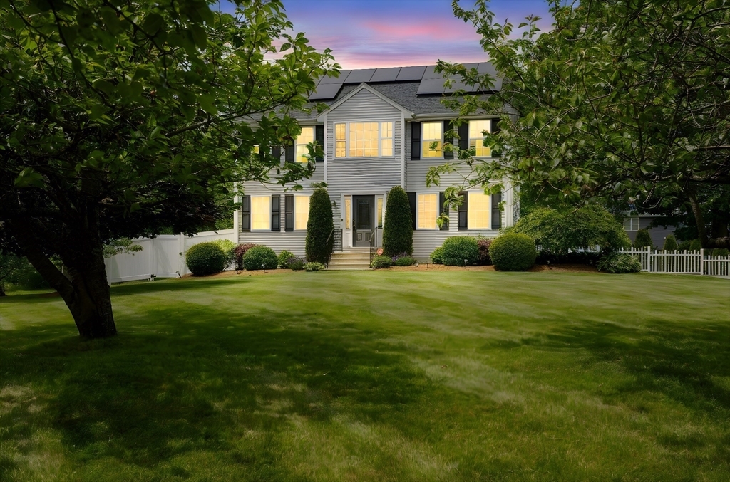 1380 Newman Ave  Seekonk MA 02771 photo