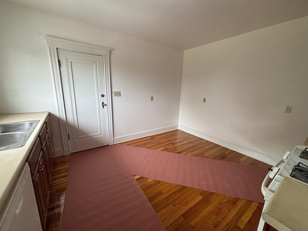 Property Photo: 5051 Washington J MA 02132