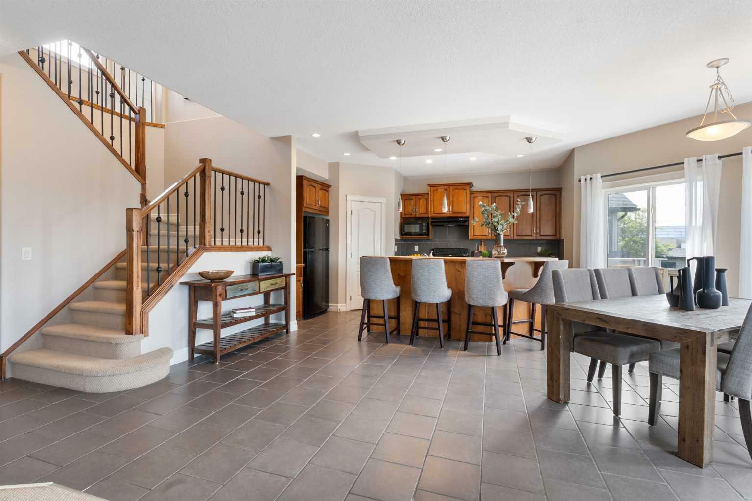 Photo de la propriété: 122 Coopers Bay SW AB T4B 3K2