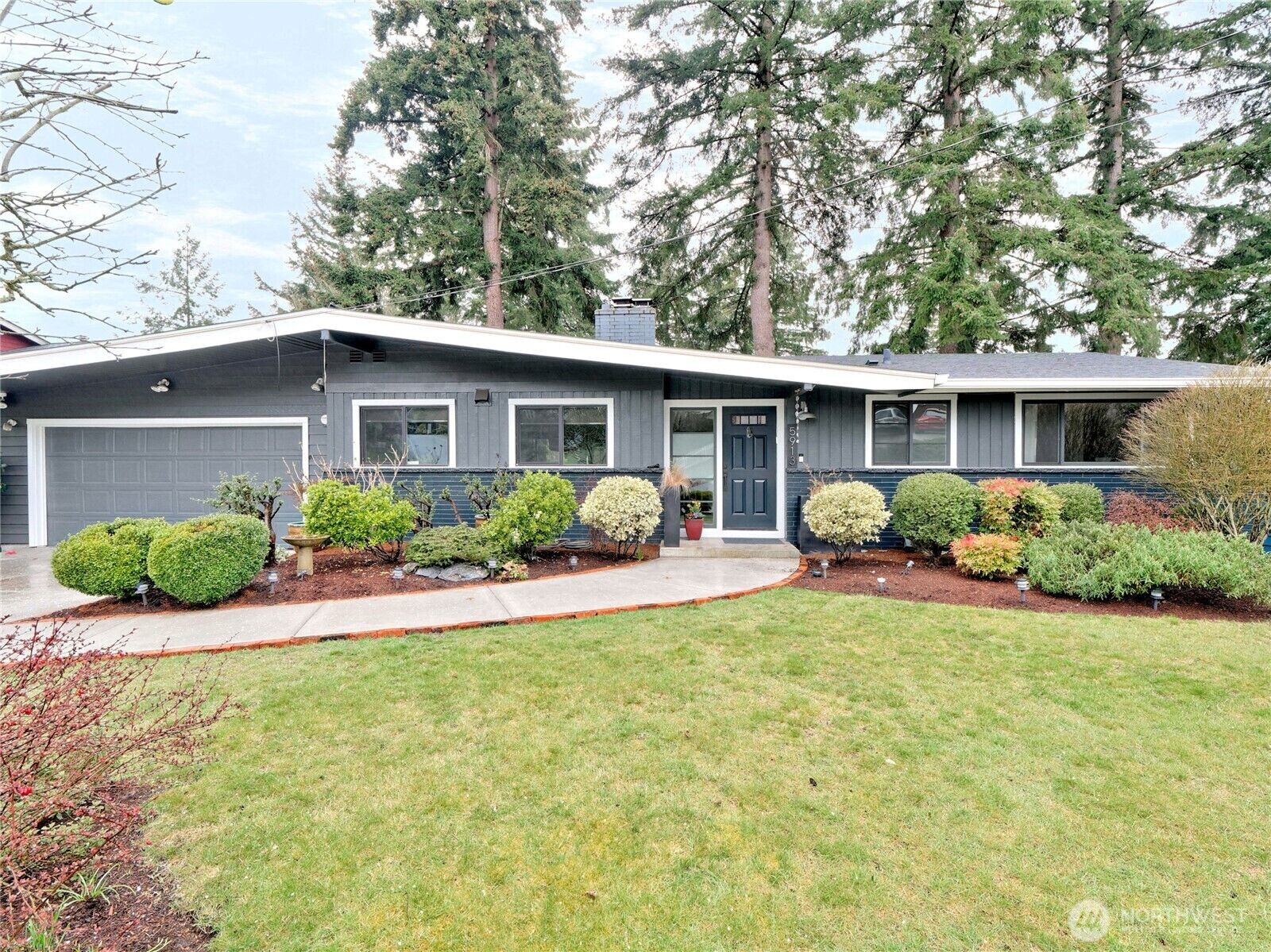Property Photo: 5913 126th Avenue SE WA 98006