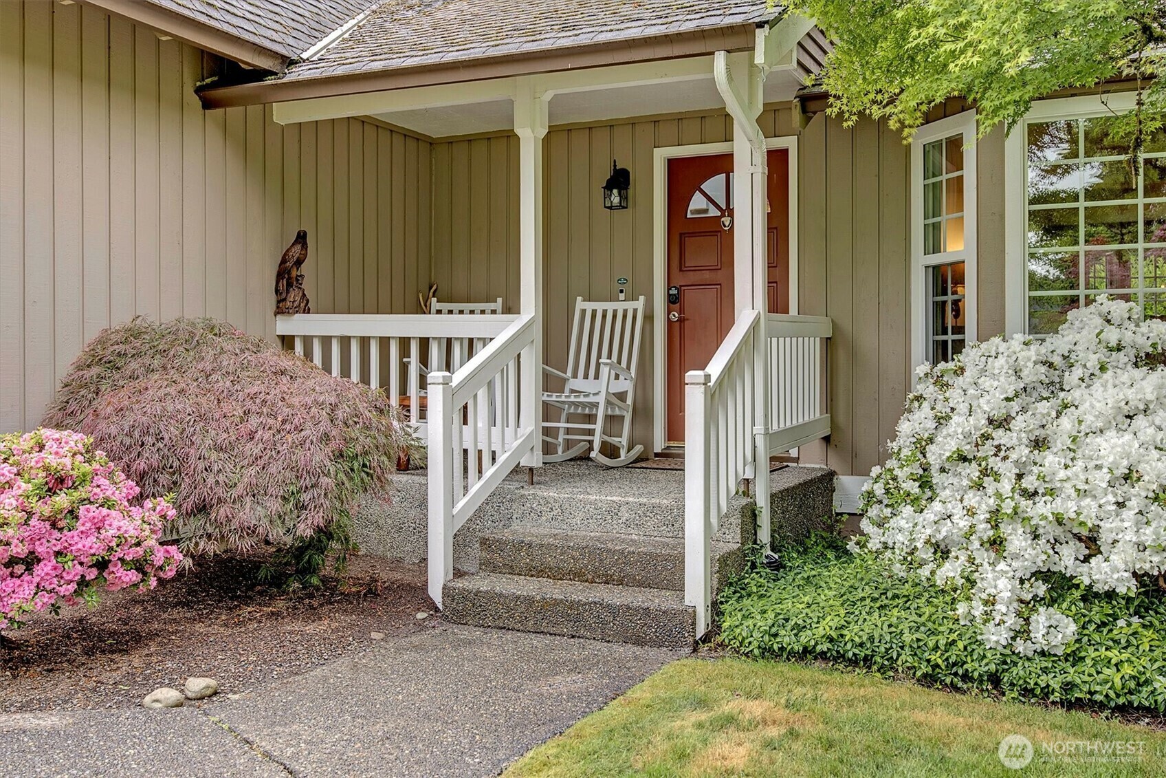 Property Photo: 23304 21st Avenue SE WA 98021