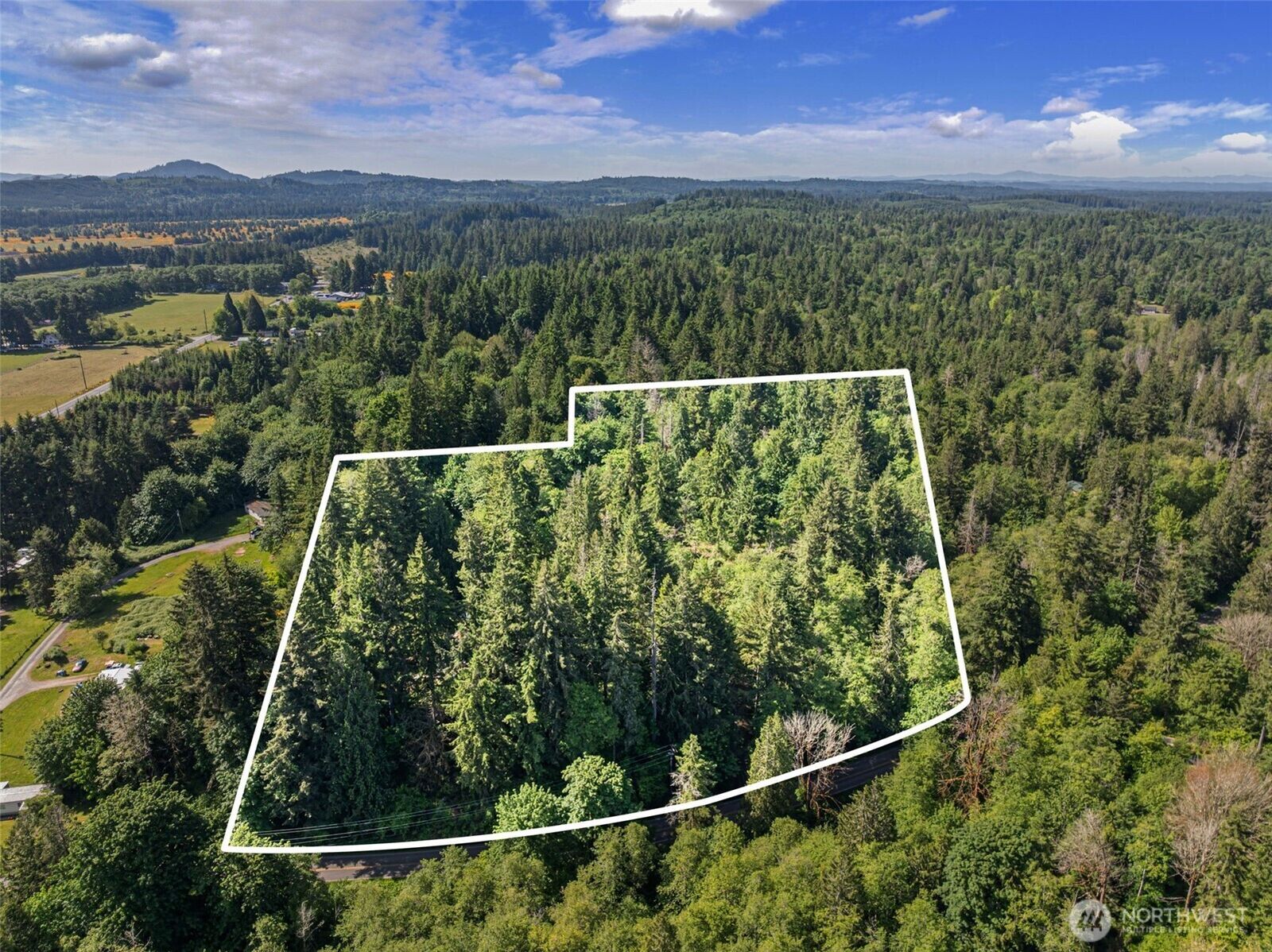 Property Photo:  2625  McCorkle Road SE  WA 98501 