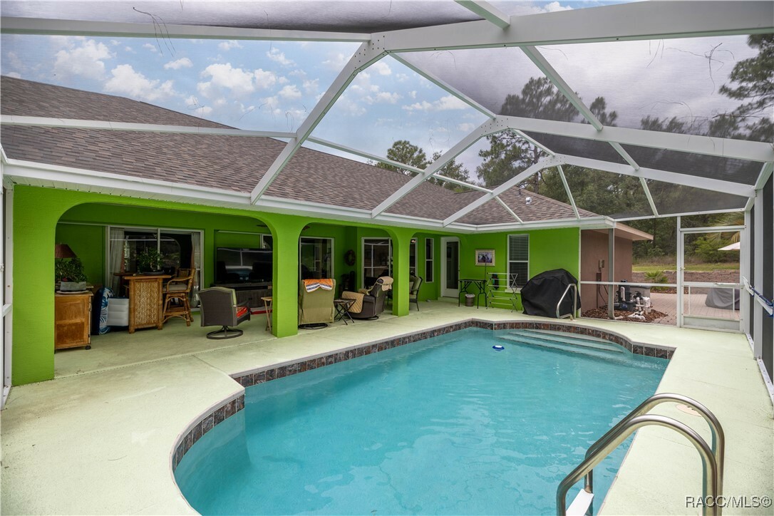 Property Photo: 2789 W Aleuts Drive FL 34465