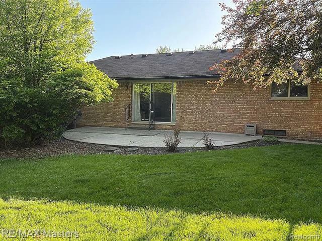 Property Photo: 43242 Barchester Road MI 48187