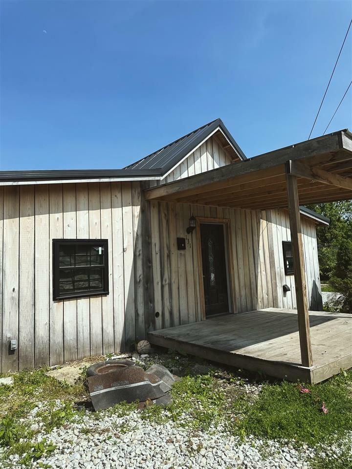 Property Photo:  131 Charles Street  IN 47024 