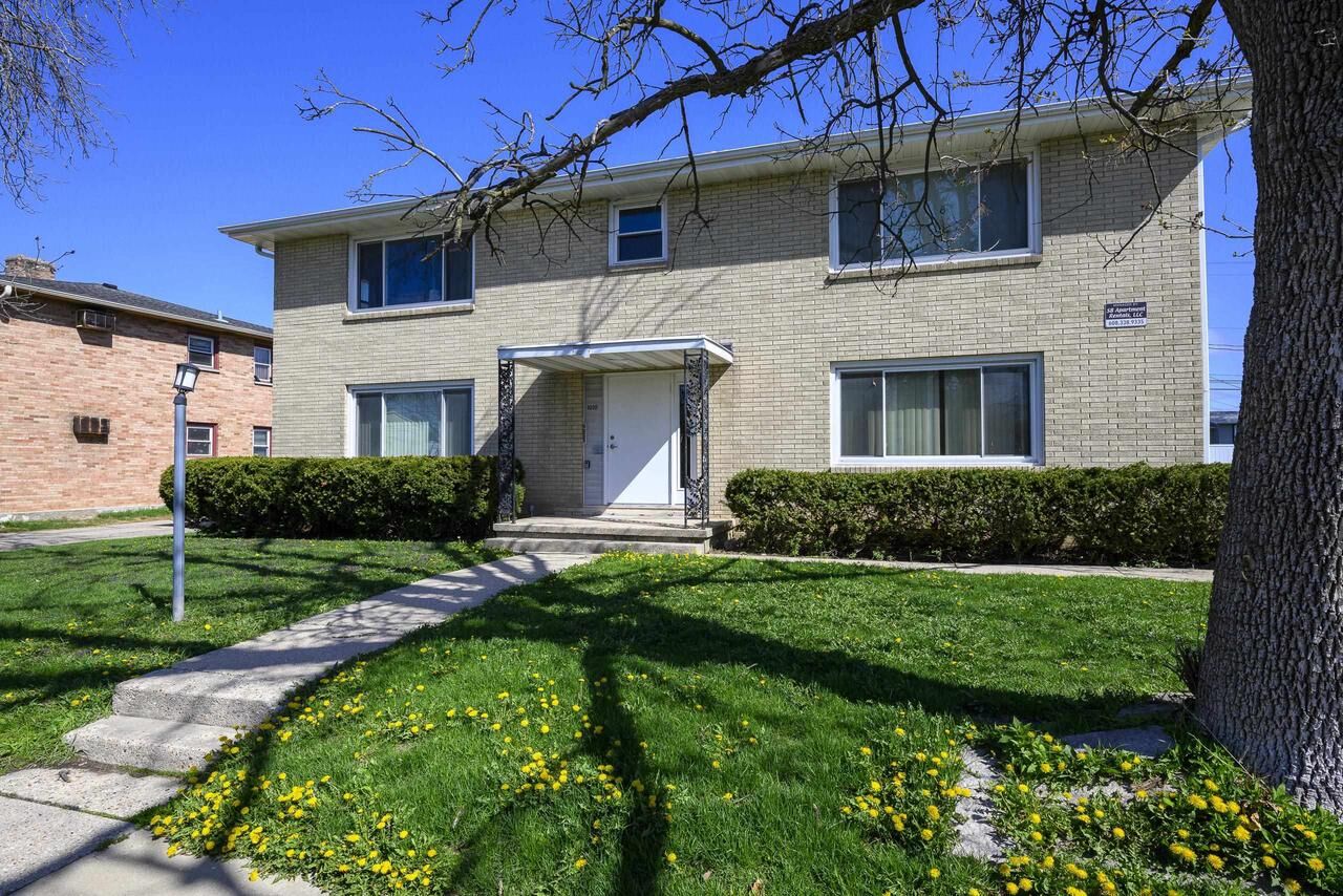 Property Photo:  1010 West Badger Road  WI 53713 