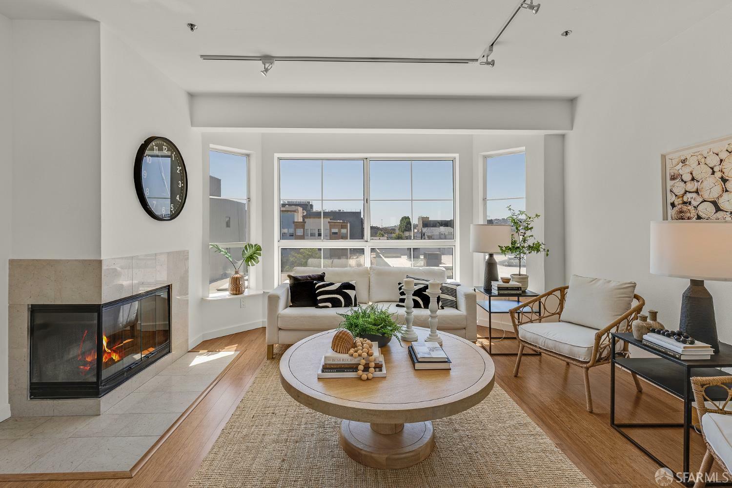 Property Photo:  603 Natoma Street 402  CA 94103 