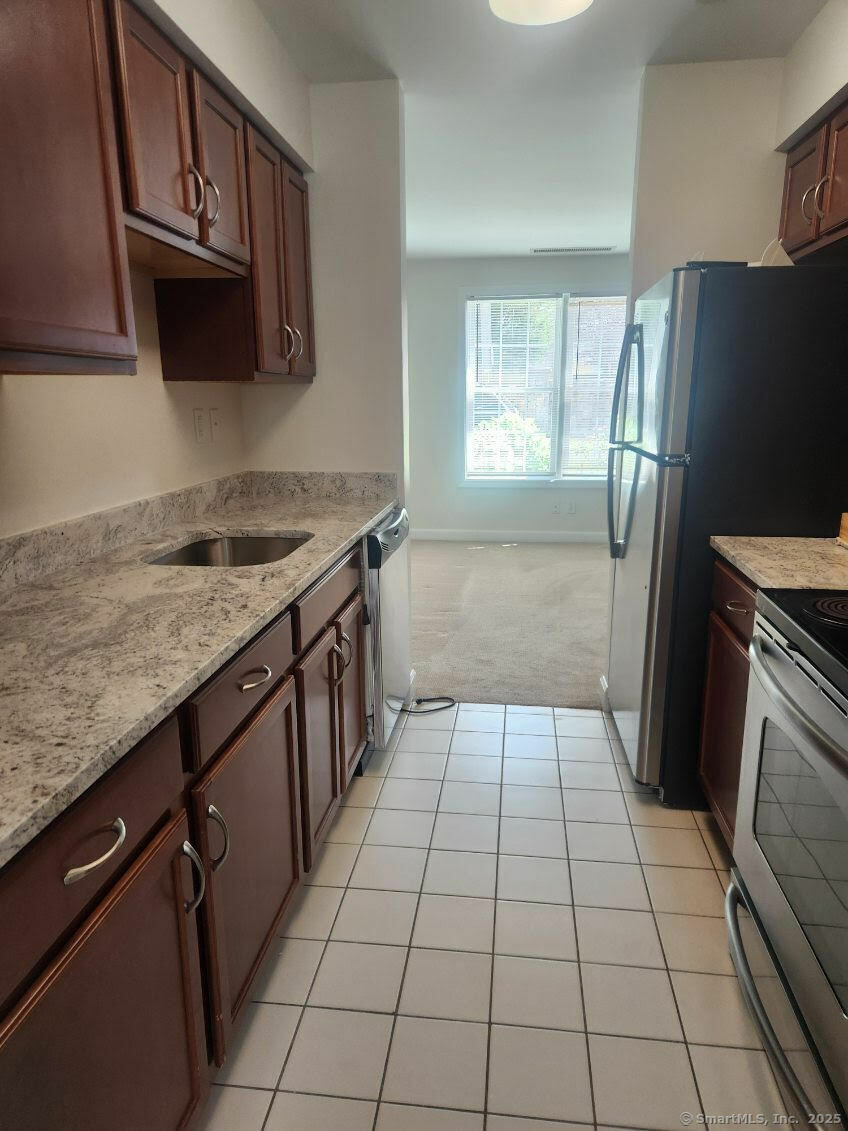 Property Photo: 39 Hazel Street CT 06902