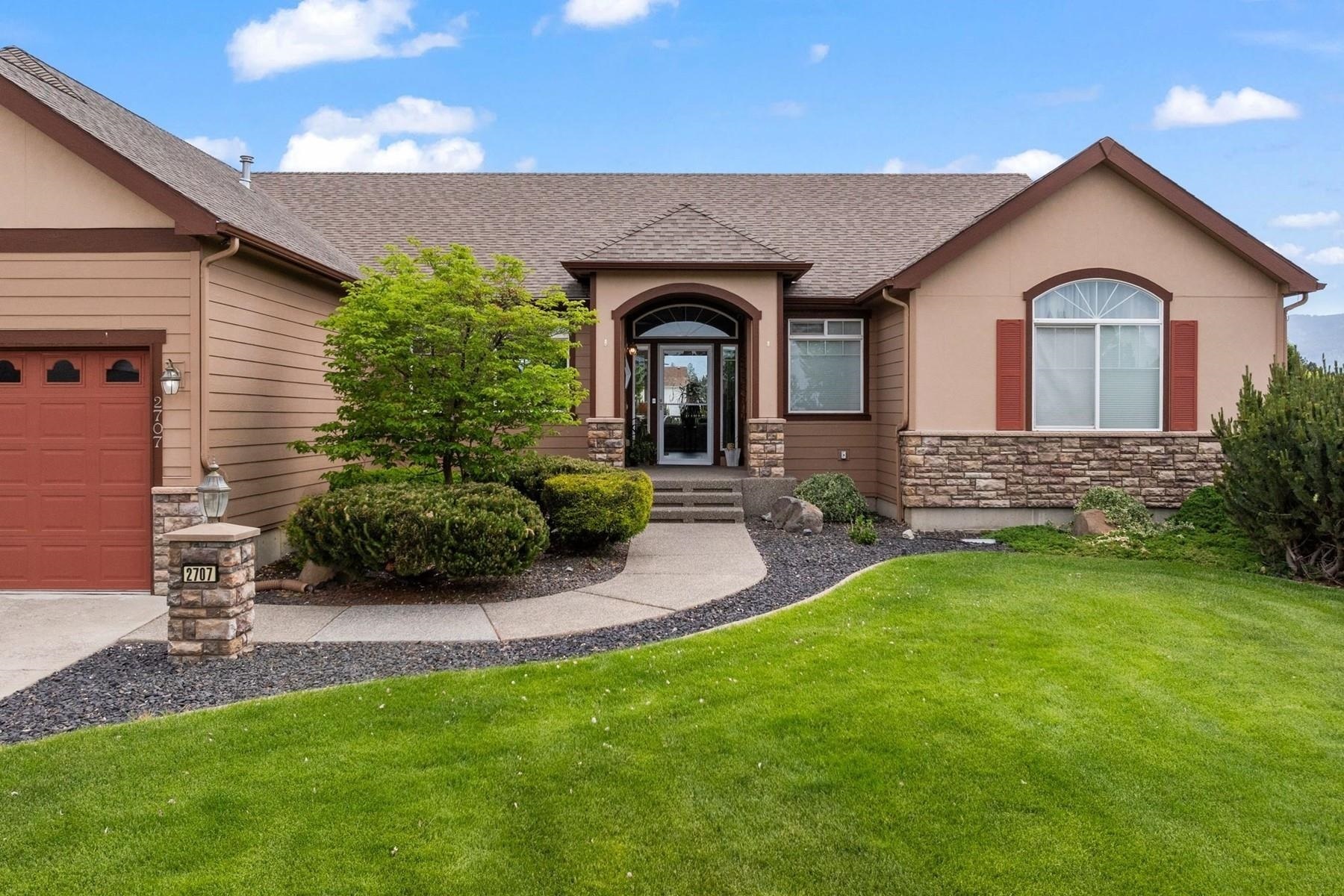Property Photo:  2707 S Steen Ln  WA 99016 
