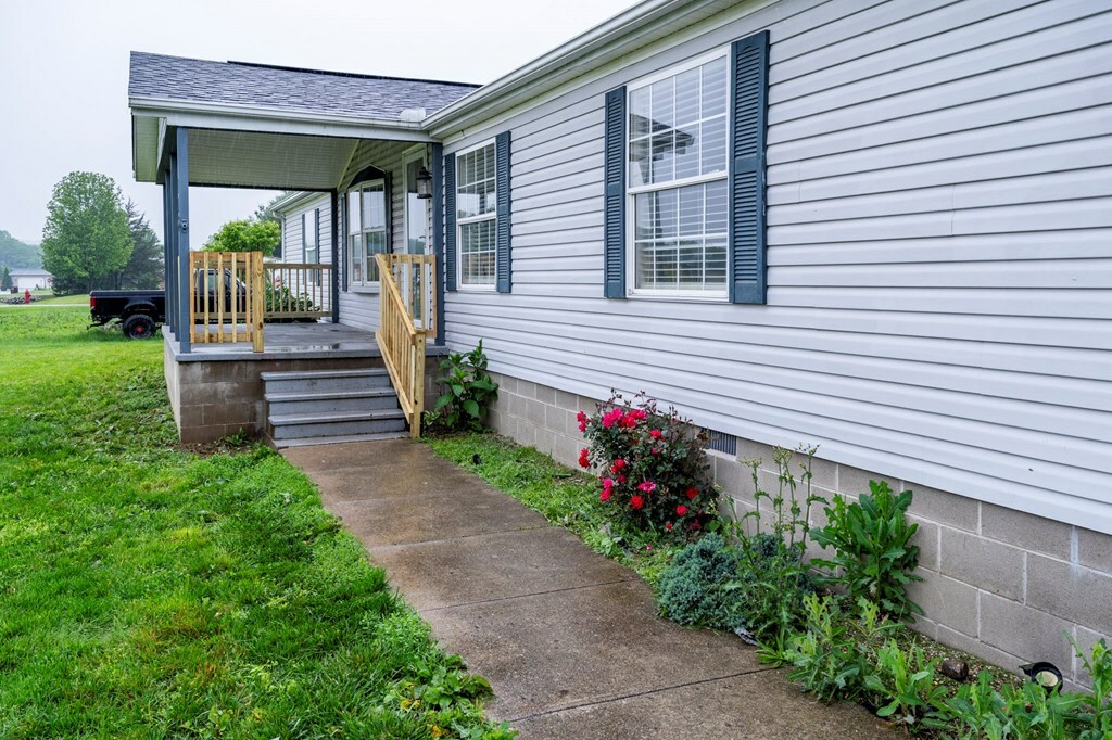 Property Photo: 115 Flint Drive OH 45601