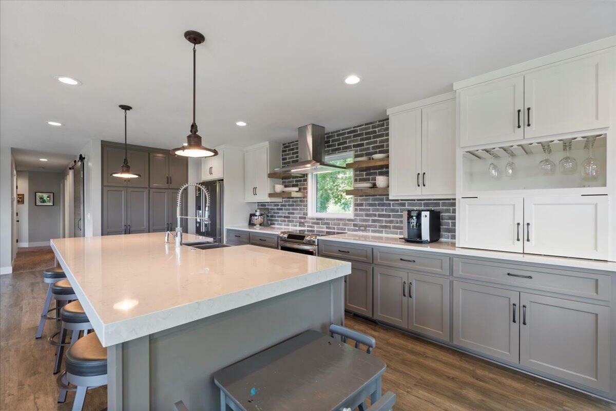 Property Photo: 19075 Perry Road IA 51503