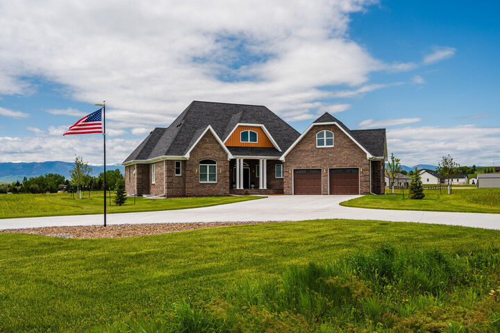 Property Photo: 70 Saddlecrest Drive WY 82801