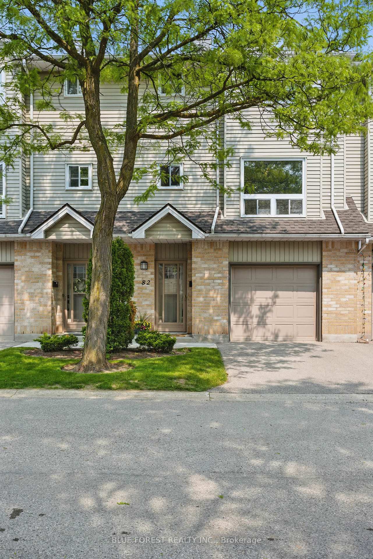 Property Photo: 1990 Wavell Street 82 ON N5V 4N5