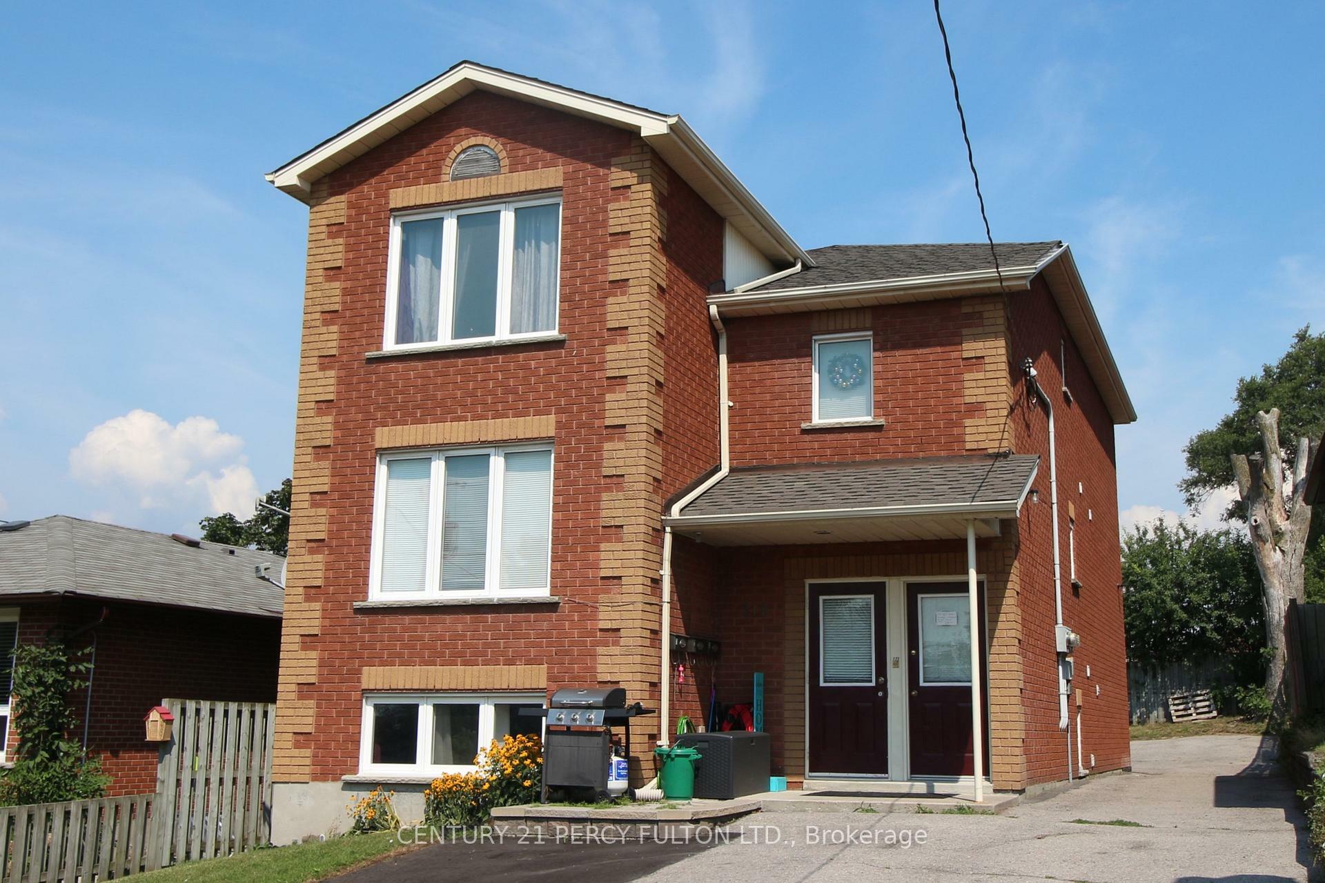 Property Photo: 318 College Avenue ON L1J 1S1