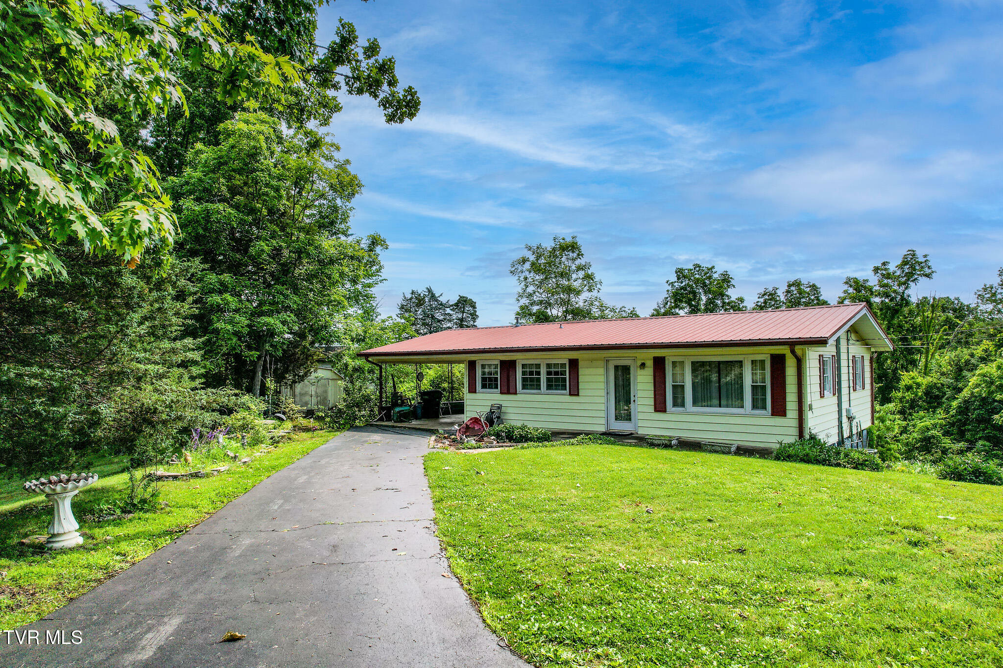 Property Photo: 114 Cottonwood Drive TN 37745