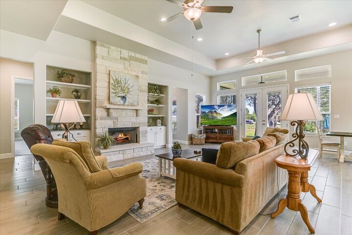 Property Photo:  815 County Road 207  TX 78642 